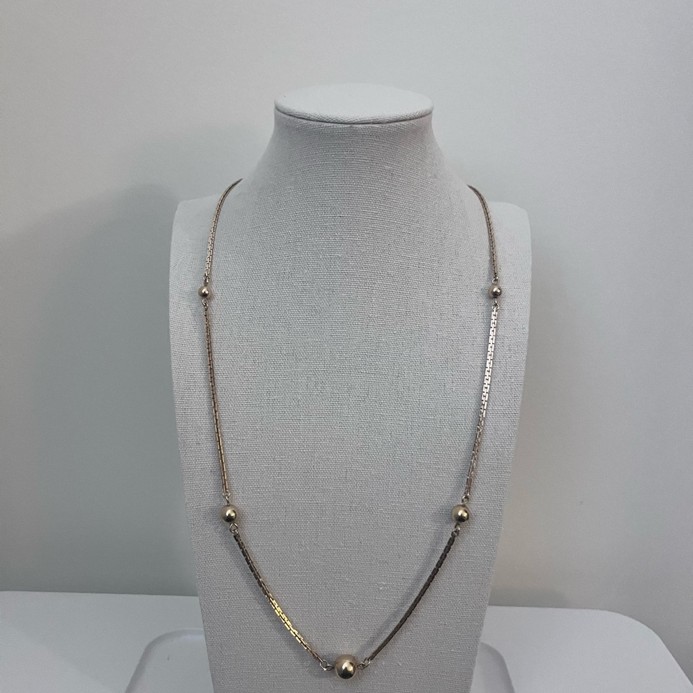 ✨ Vintage Gold Tone Avon Necklace - Picture 5 of 7
